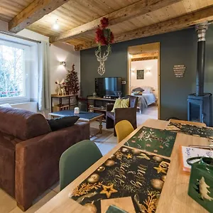 https://cosybergerie.hotels-rhonealpes.com