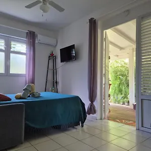 https://gite-ti-jit-la-saint-claude.comcaribbean.com